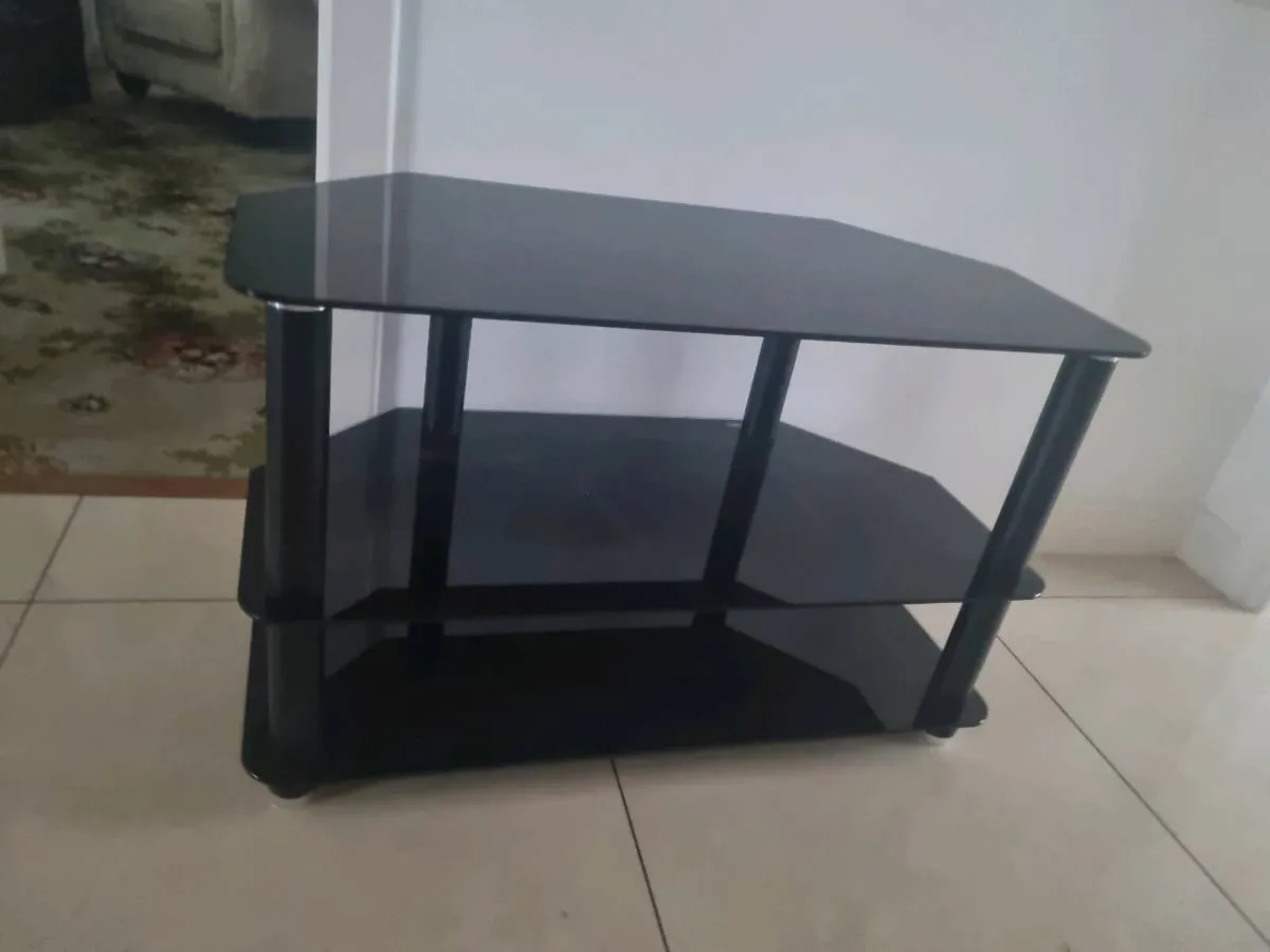 Tv stand - Image 1