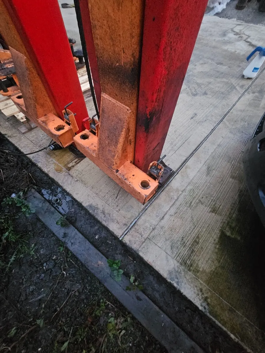 2 POST LIFT - Image 4