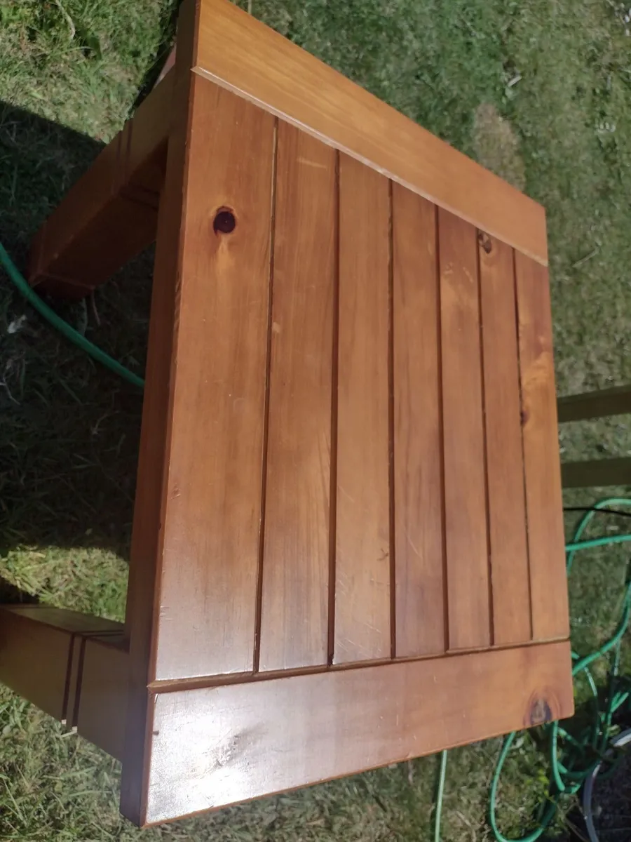 Solid wood coffee table or TV stand - Image 1