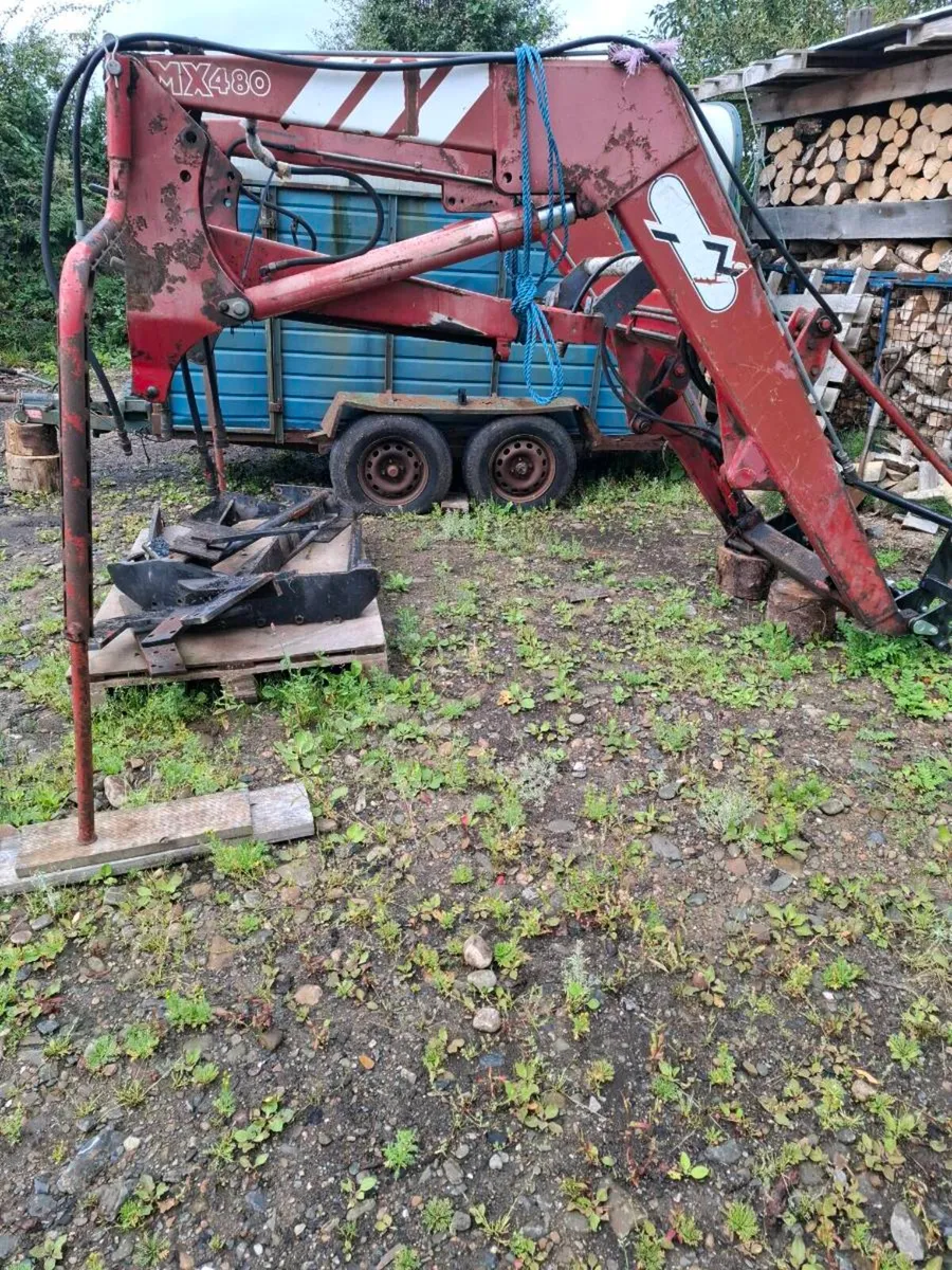 MX 480 Loader - Image 1