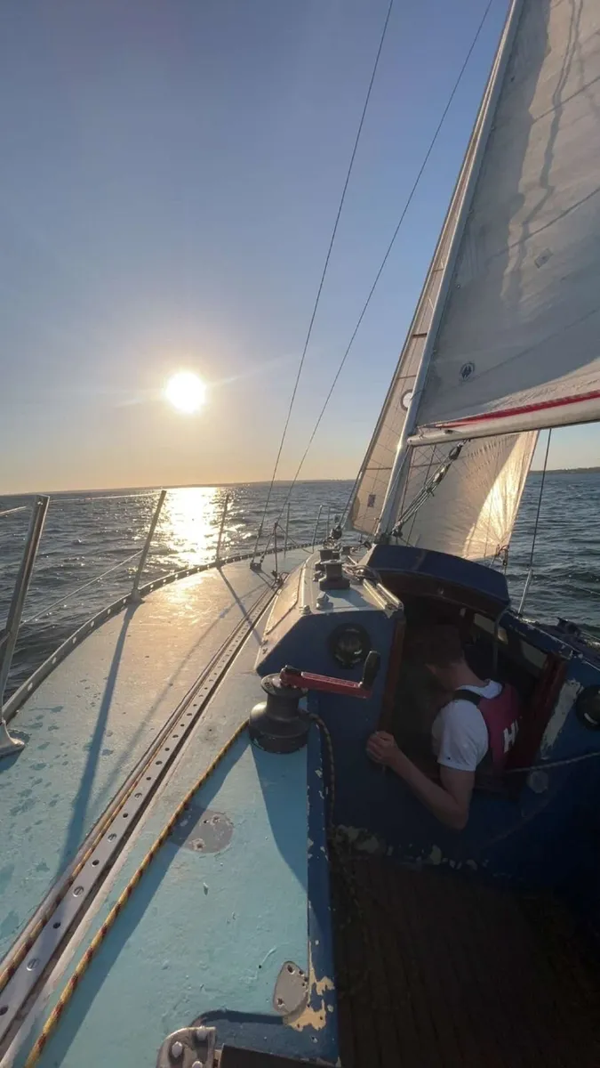 Golden Shamrock 30ft Sailing Yacht - Image 2
