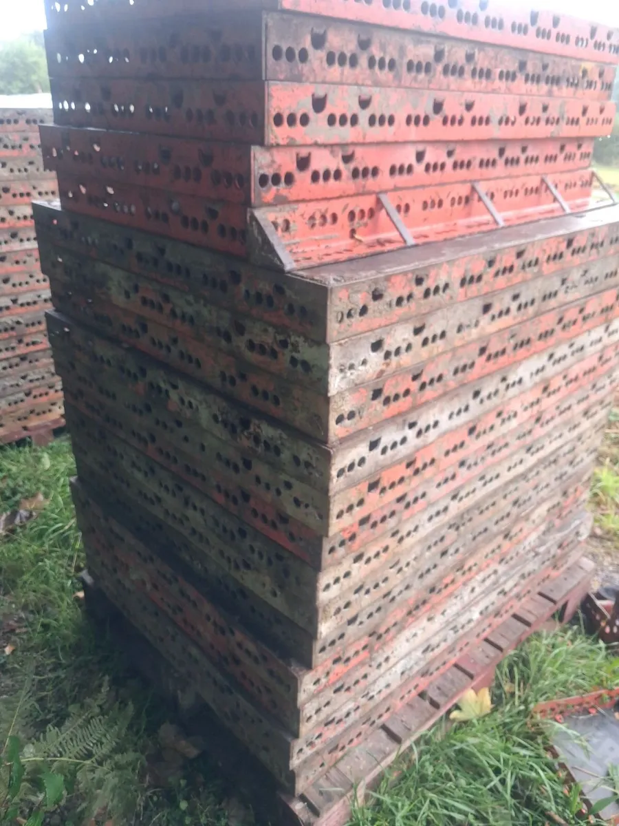 Peri handset shuttering - Image 3