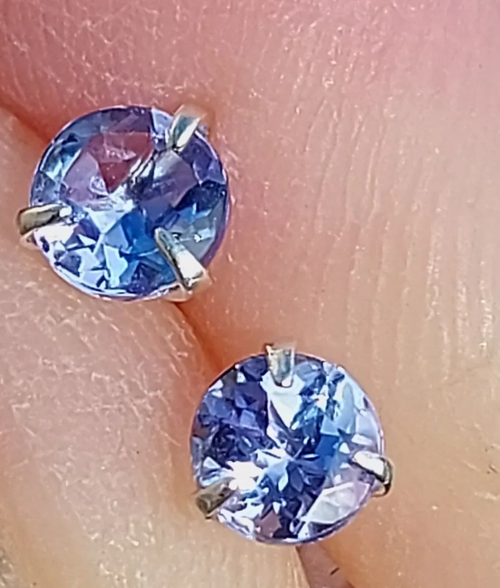 Tanzanite Natural 0.45ct earrings S925 GRA Certifi - Image 2