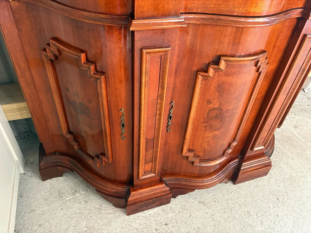 Display cabinet - Image 3