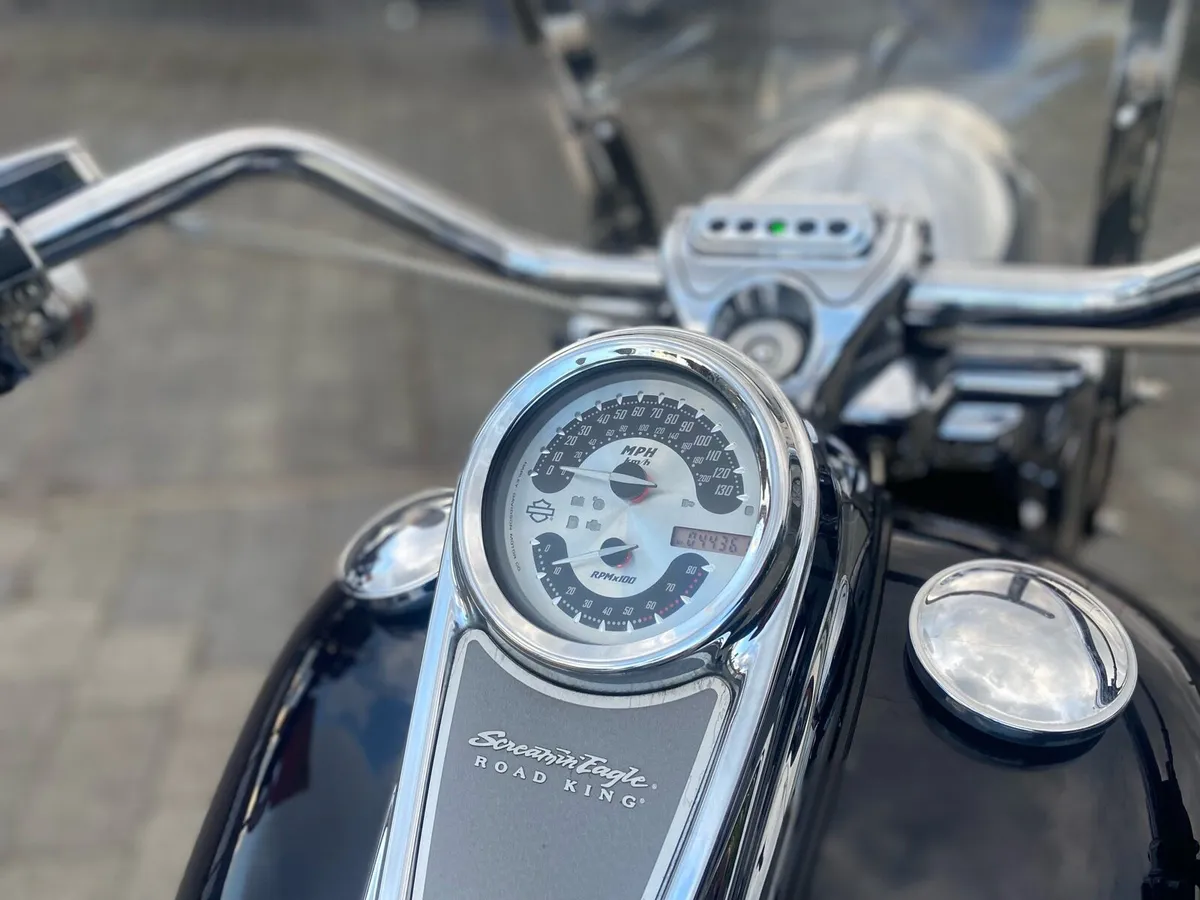 2008 Harley Davidson Roadking Screaming eagle - Image 3
