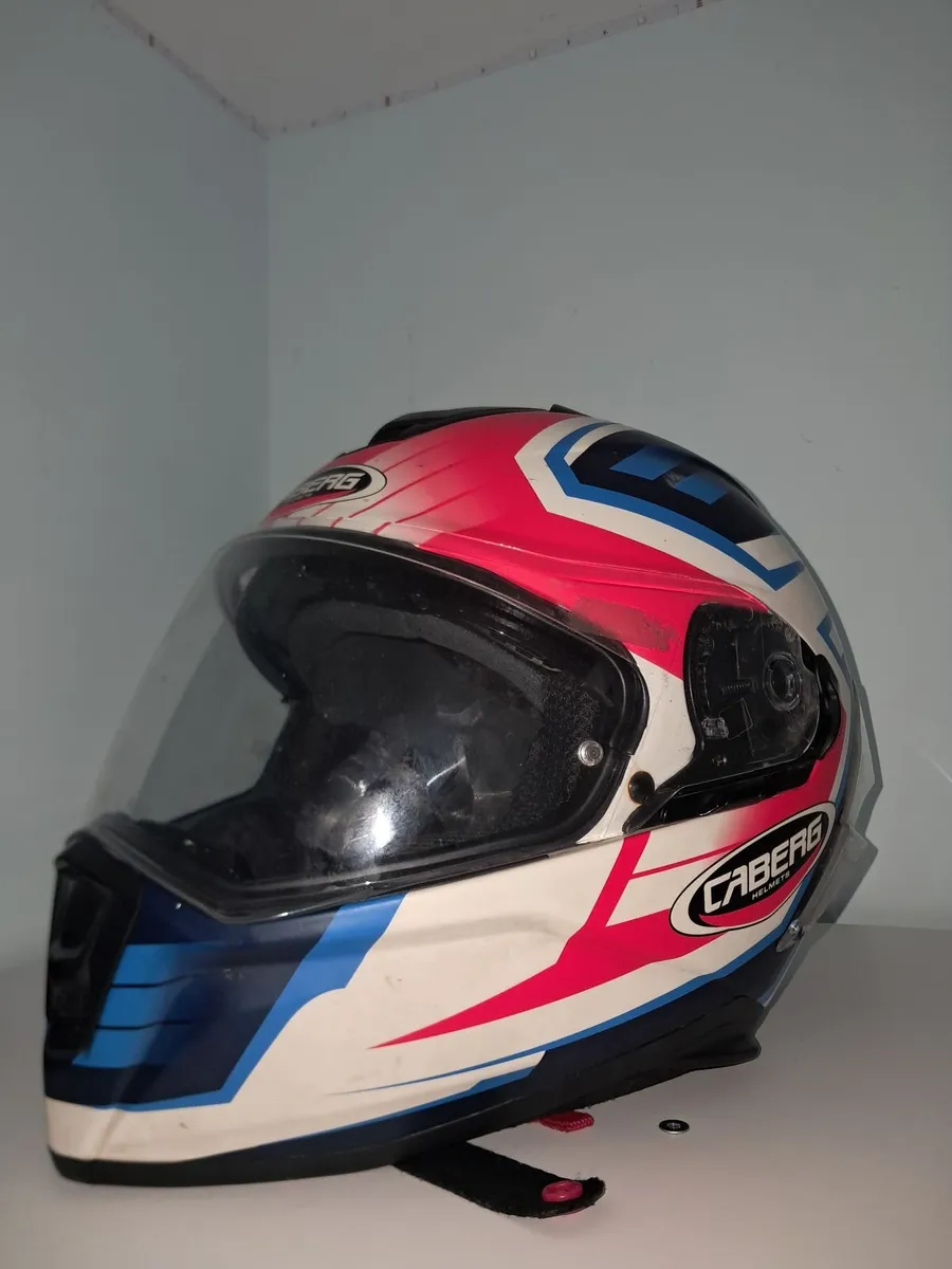 Motorbike Helmet - Image 3