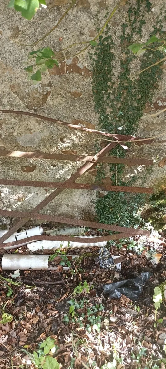 Old Gate - Image 2