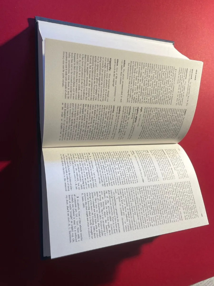Fowlers Modern English - Image 2