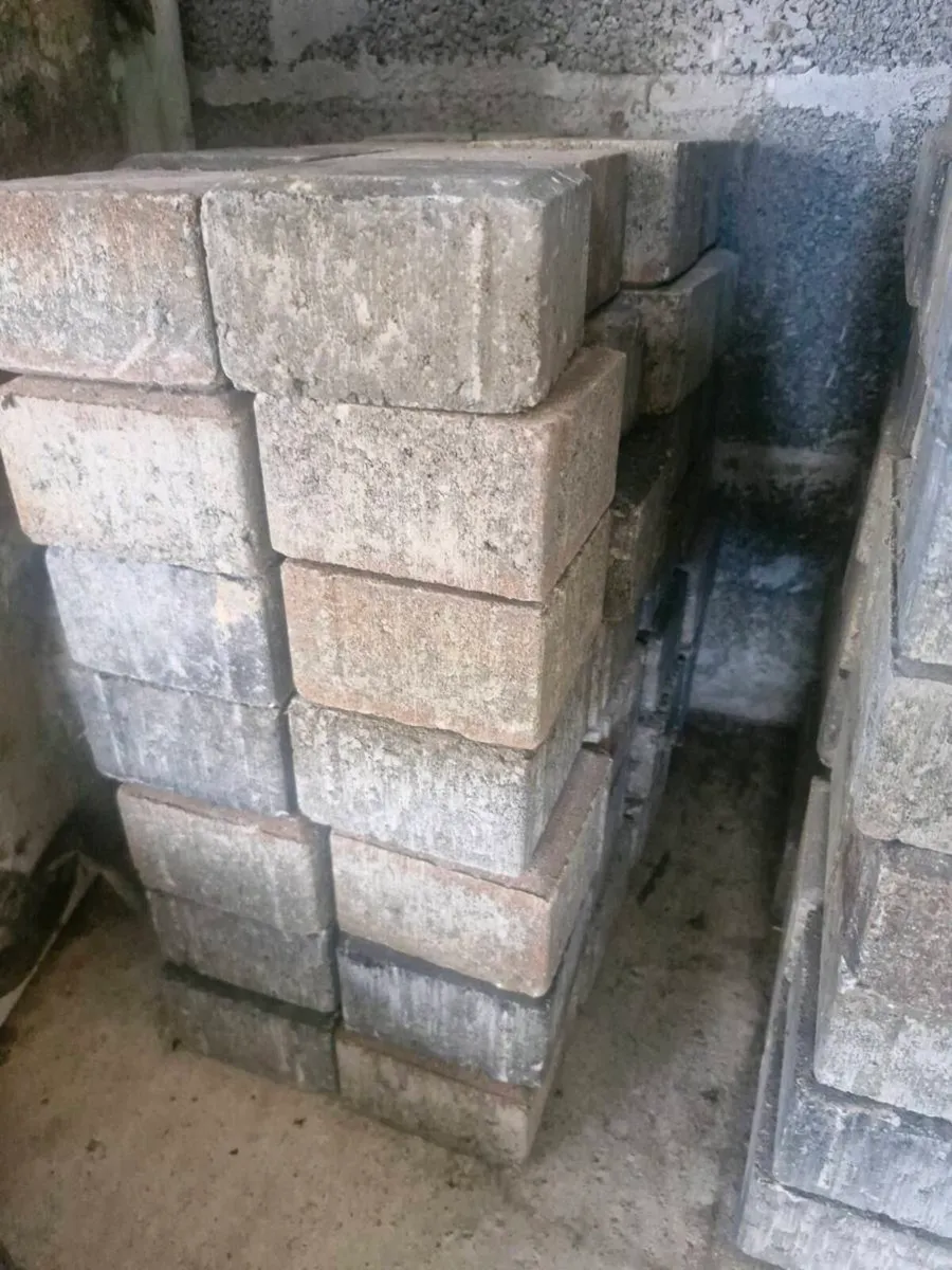 Paving bricks - Image 4