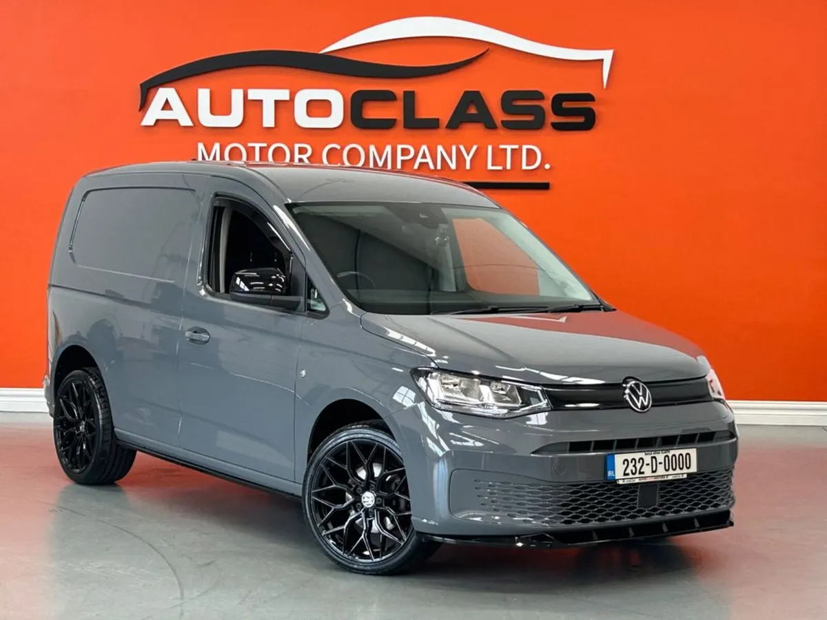 Volkswagen Caddy AUTOMATIC BLACK EDITION #61 - Image 2