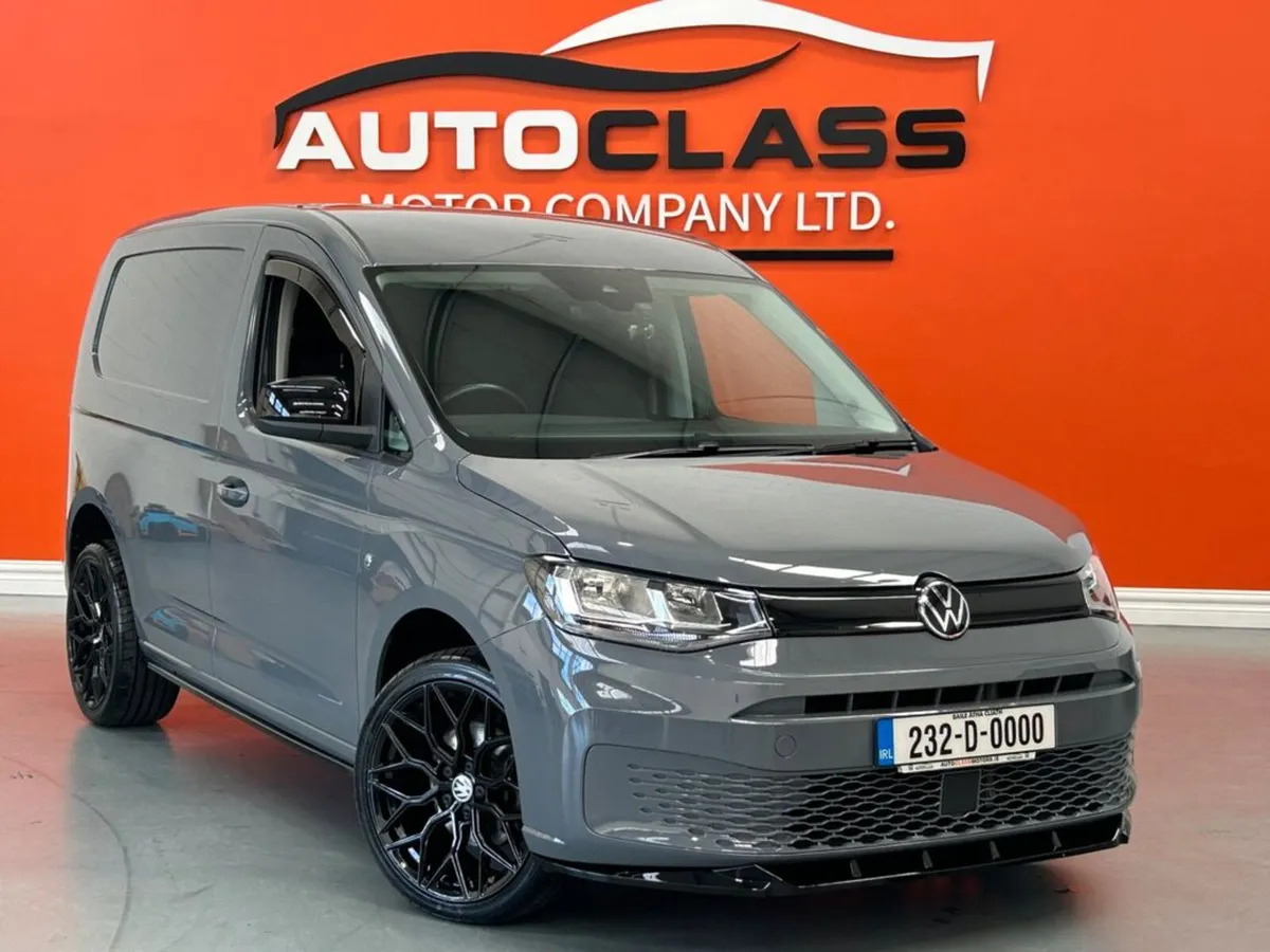 Volkswagen Caddy AUTOMATIC BLACK EDITION #61 - Image 3