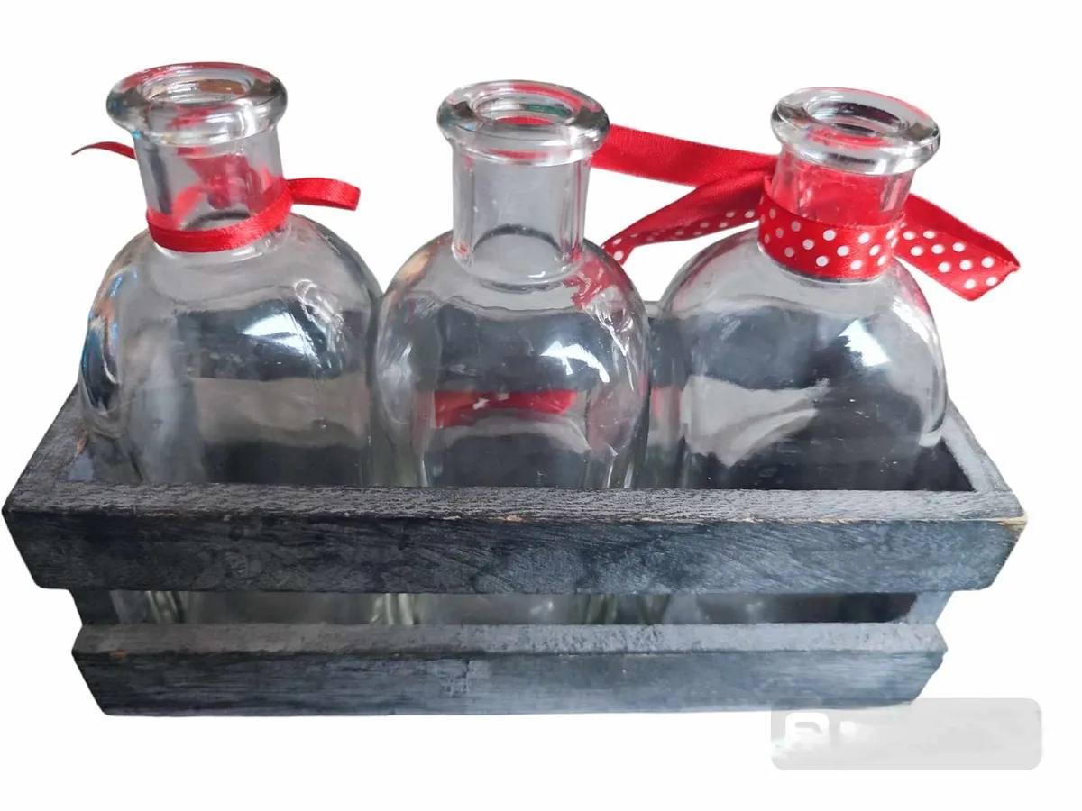 wooden box with bottles - Image 4