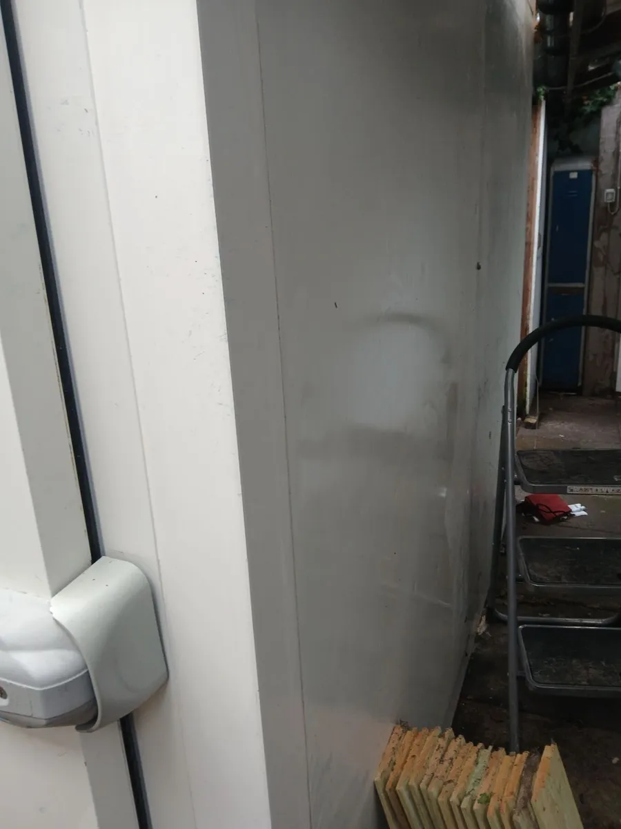 Top quality FREEZER ROOM - Image 2