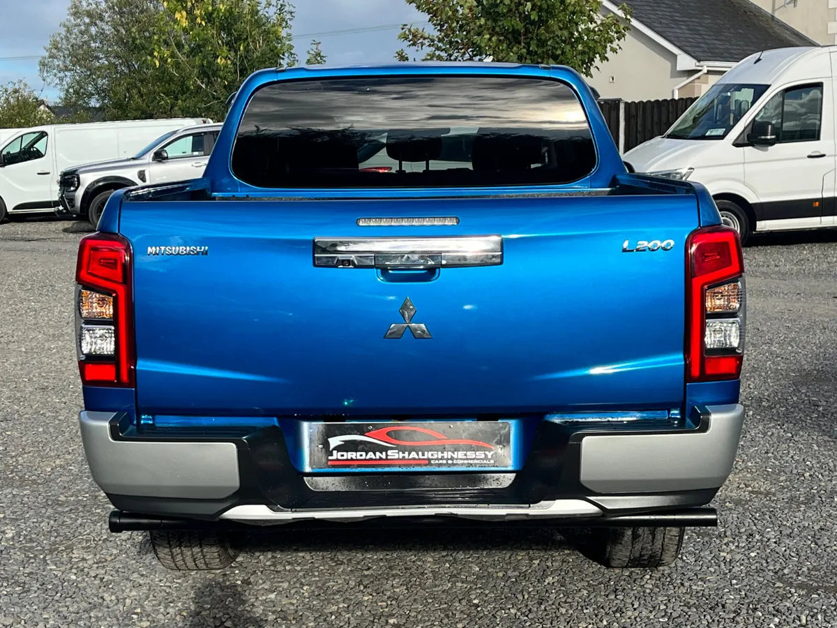 2021 MITSUBISHI L200 WARRIOR *IMMACULATE* - Image 4