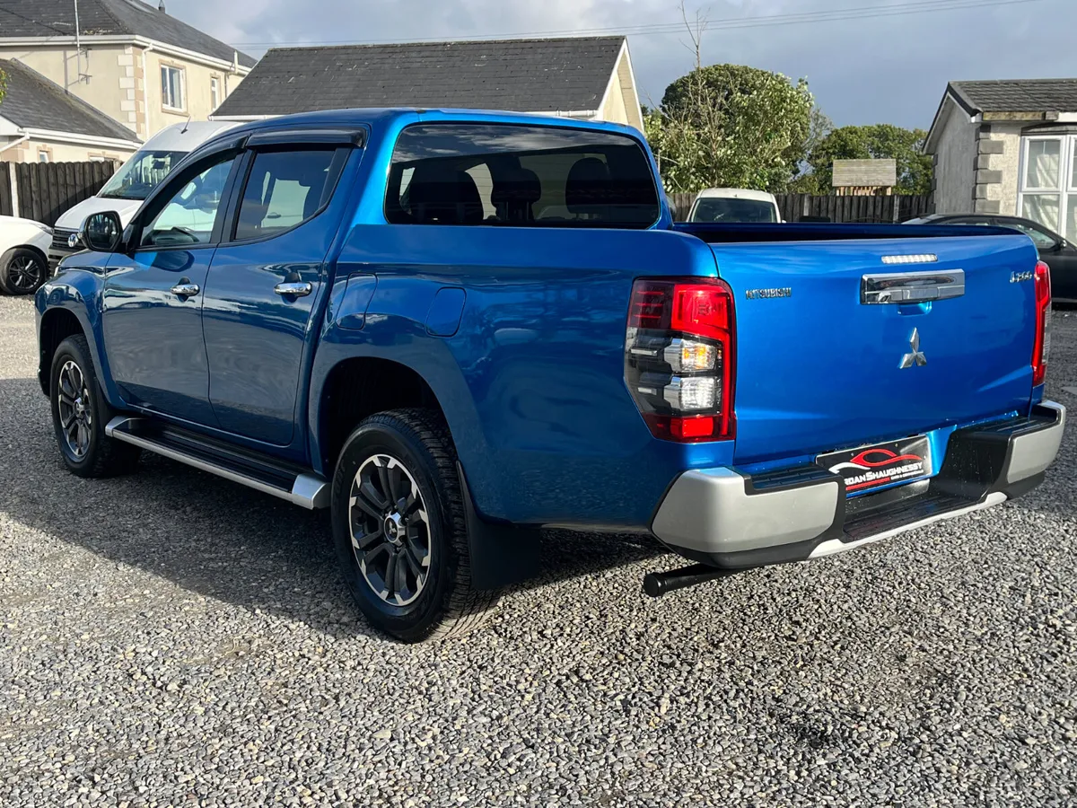 2021 MITSUBISHI L200 WARRIOR *IMMACULATE* - Image 3