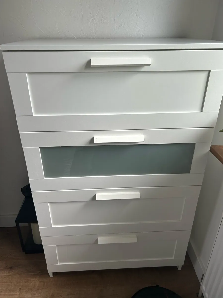 Dresser - Image 1