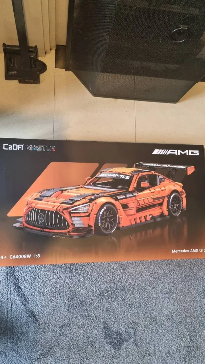 Mercedes model - Image 1
