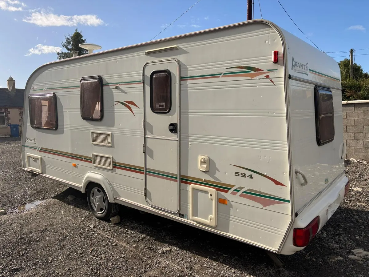 LESS THAN TRADE PRICE Elddis avante 4/5 berth - Image 4