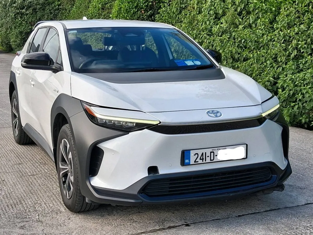 2024 TOYOTA BZ4X, EV - Image 2