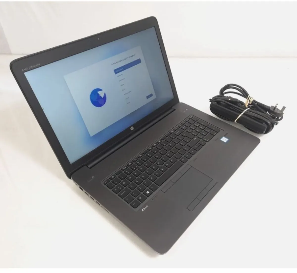 HP ZBook G4 17Inch 32GB 512GB NVIDIA Quadro 3D 8GB - Image 3