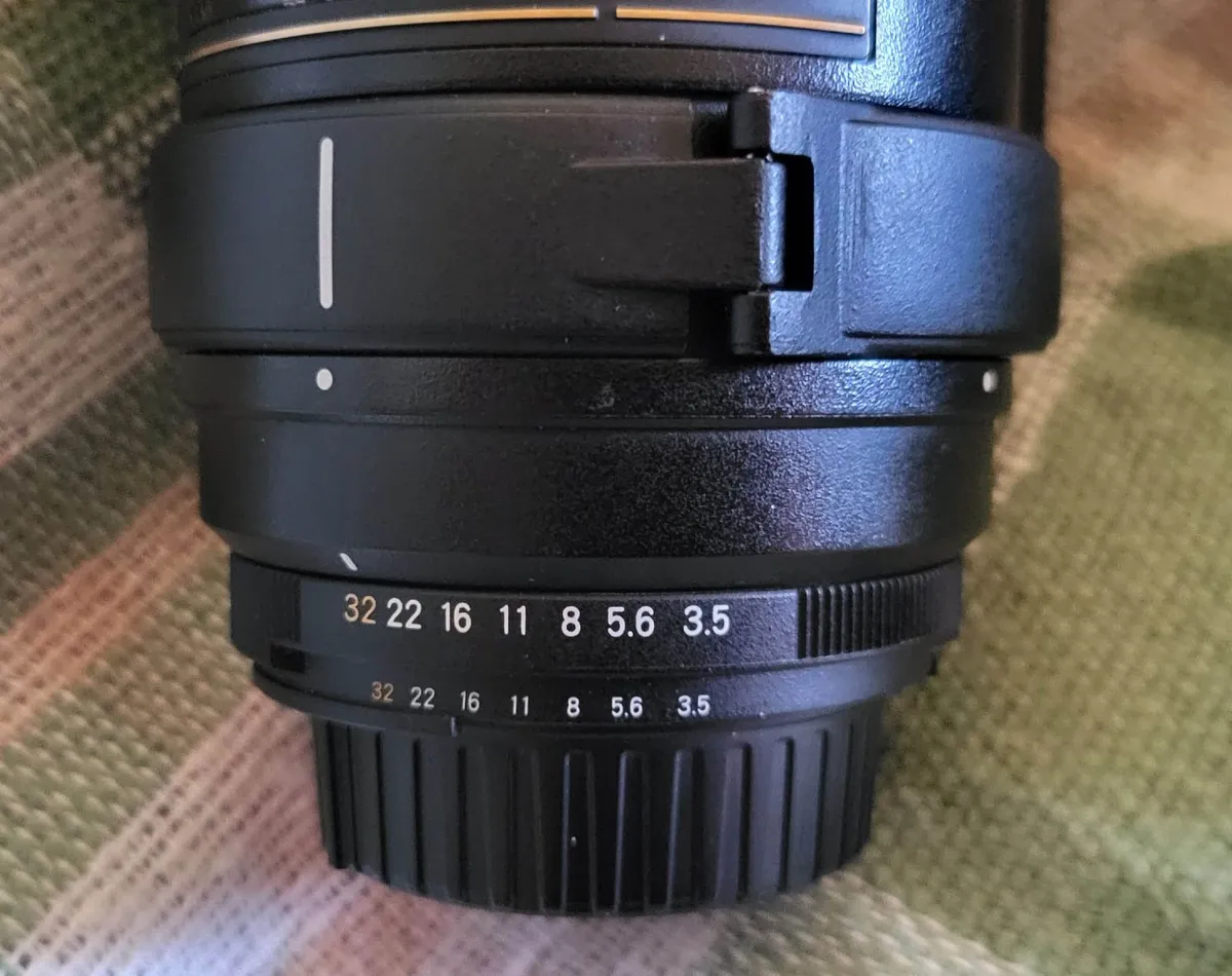 Tamron 180mm Macro Lens -Nikon F - Image 4