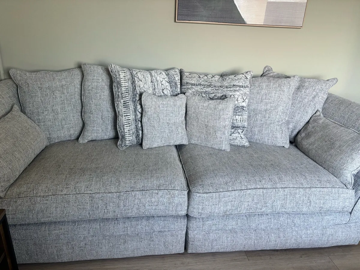 4 Seater Sofa - Image 2