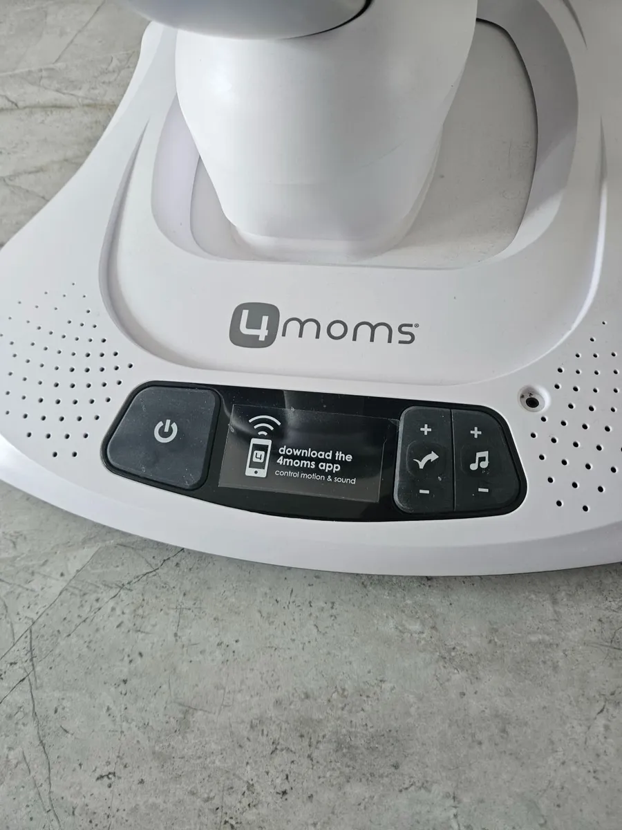 4moms mamaroo multi-motion baby swing - Image 2