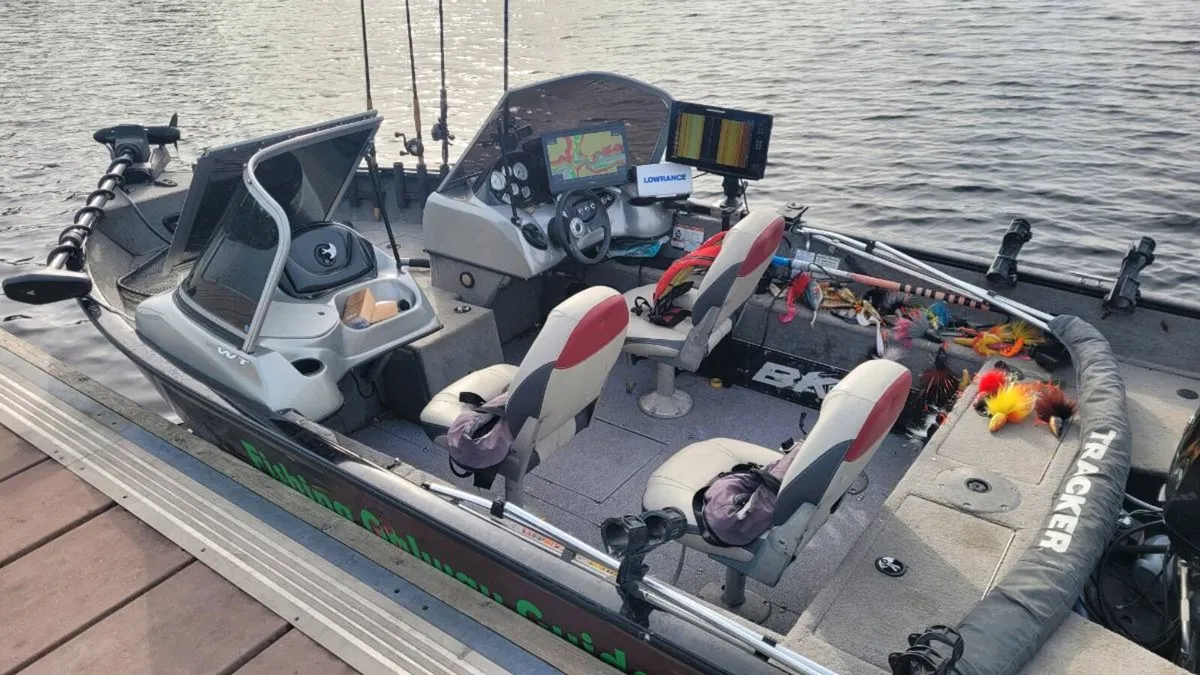 Tracker proguide,  aluminium Boat - Image 2
