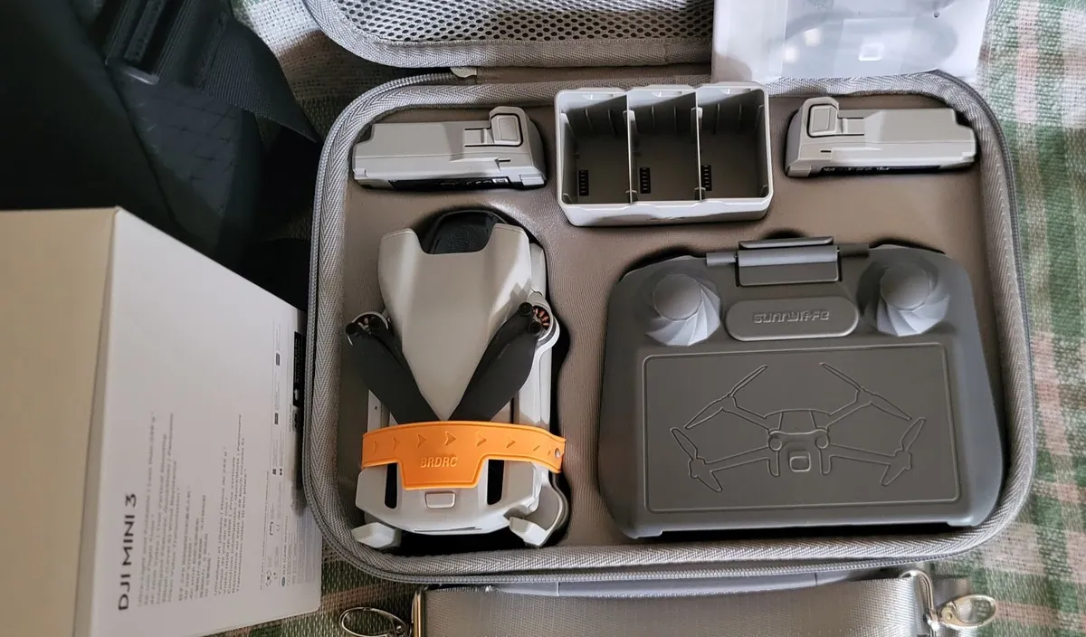 Dji Mini 3 Fly More Combo - Image 3