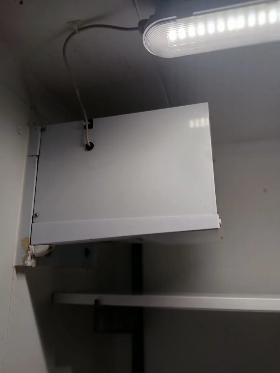 Cold Room - Image 4