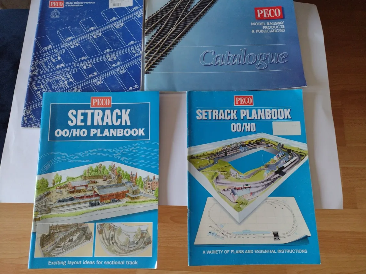 4 Peco Model Railway Products & Publications - Image 1