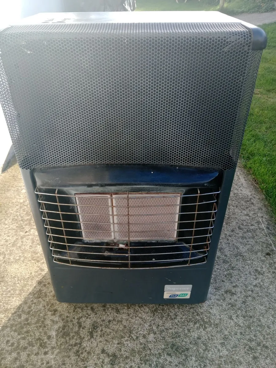 Gas heater - Image 1
