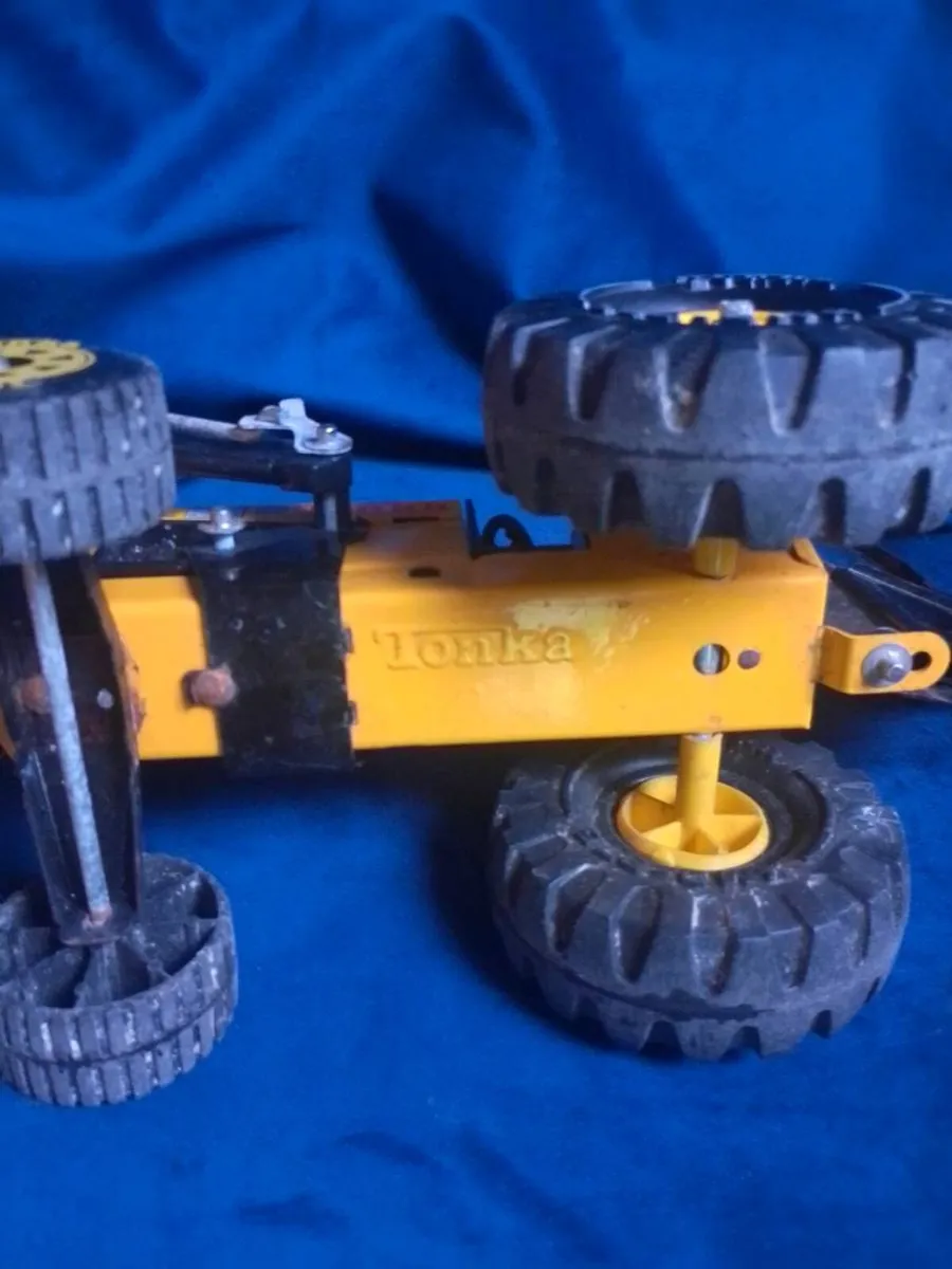 Vintage 1970s Tonka T-700 Backhoe Loader - Image 2