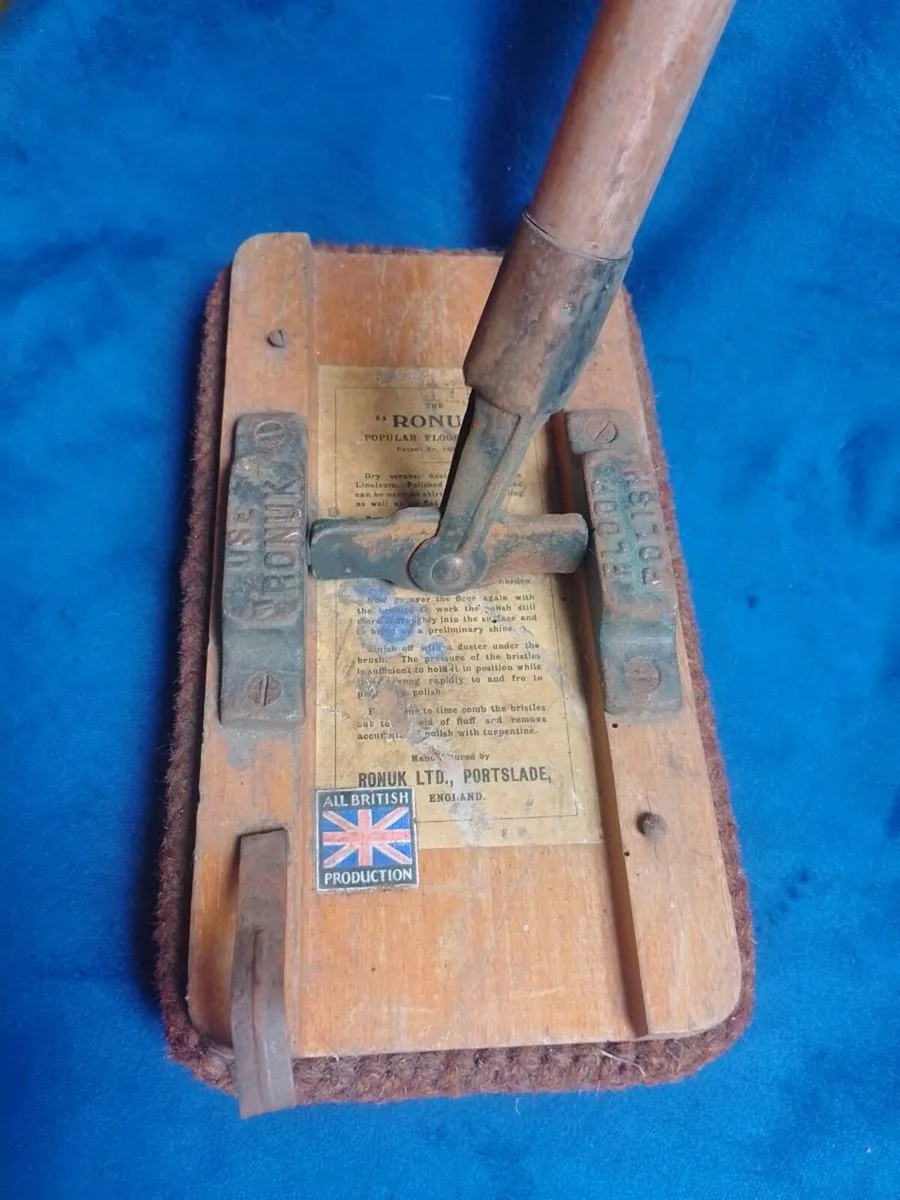 1920 Vintage Antique British "Ronuk" Heavyweight F - Image 2