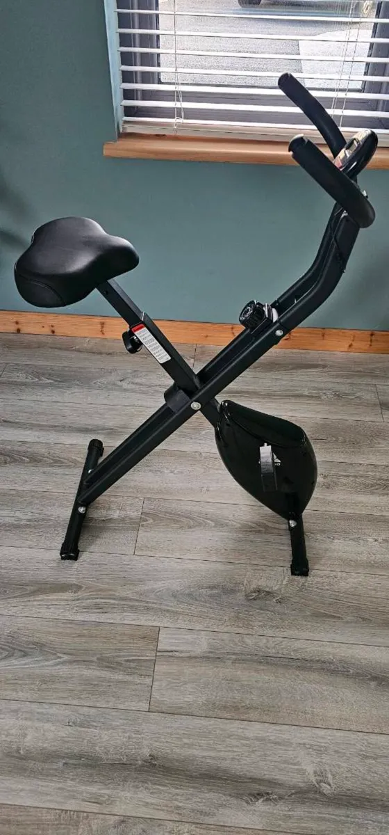 Exercise bike - Image 1