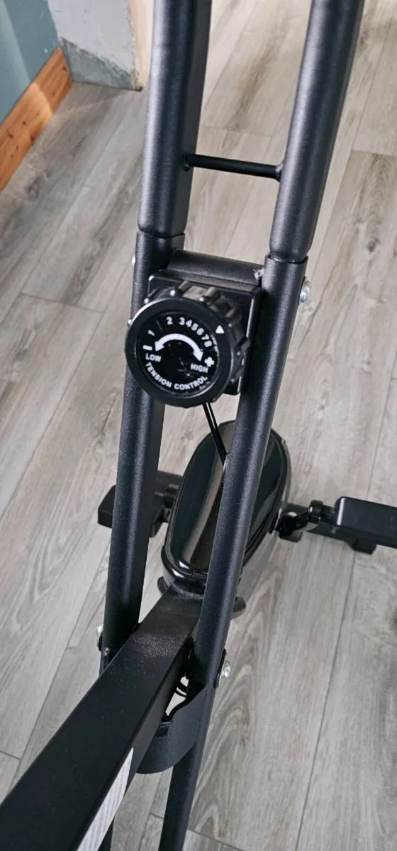 Exercise bike - Image 2