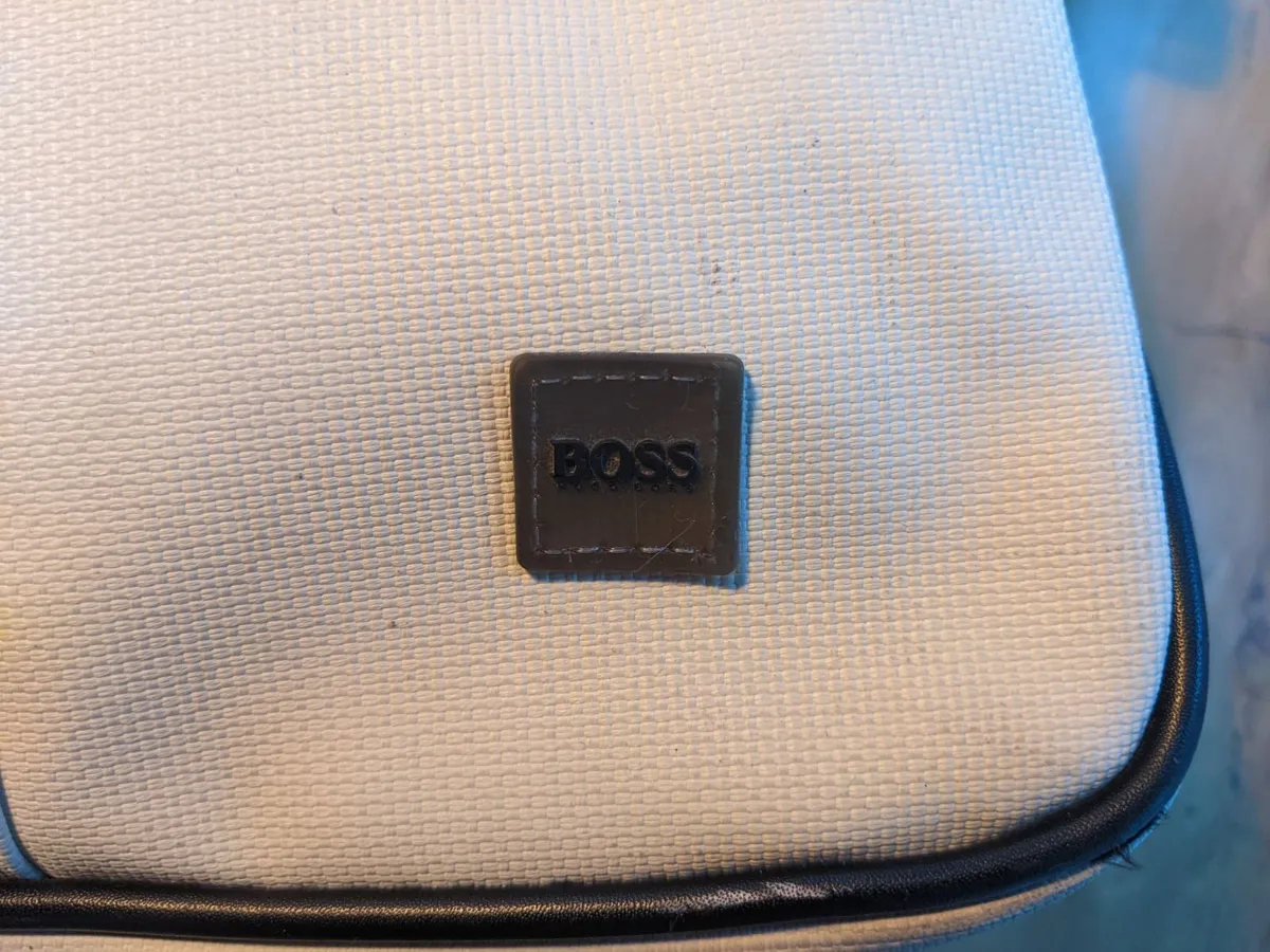 Boss Laptop Bag - Image 2