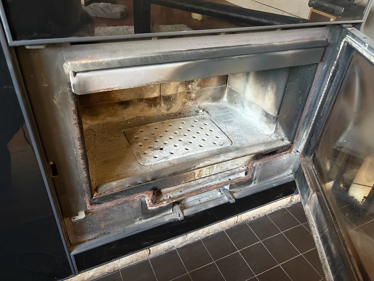 Stove - Wood Burning - Image 4
