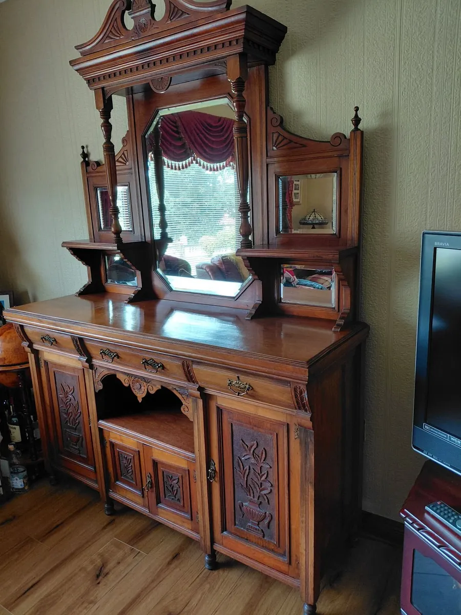 Sideboard - Image 3