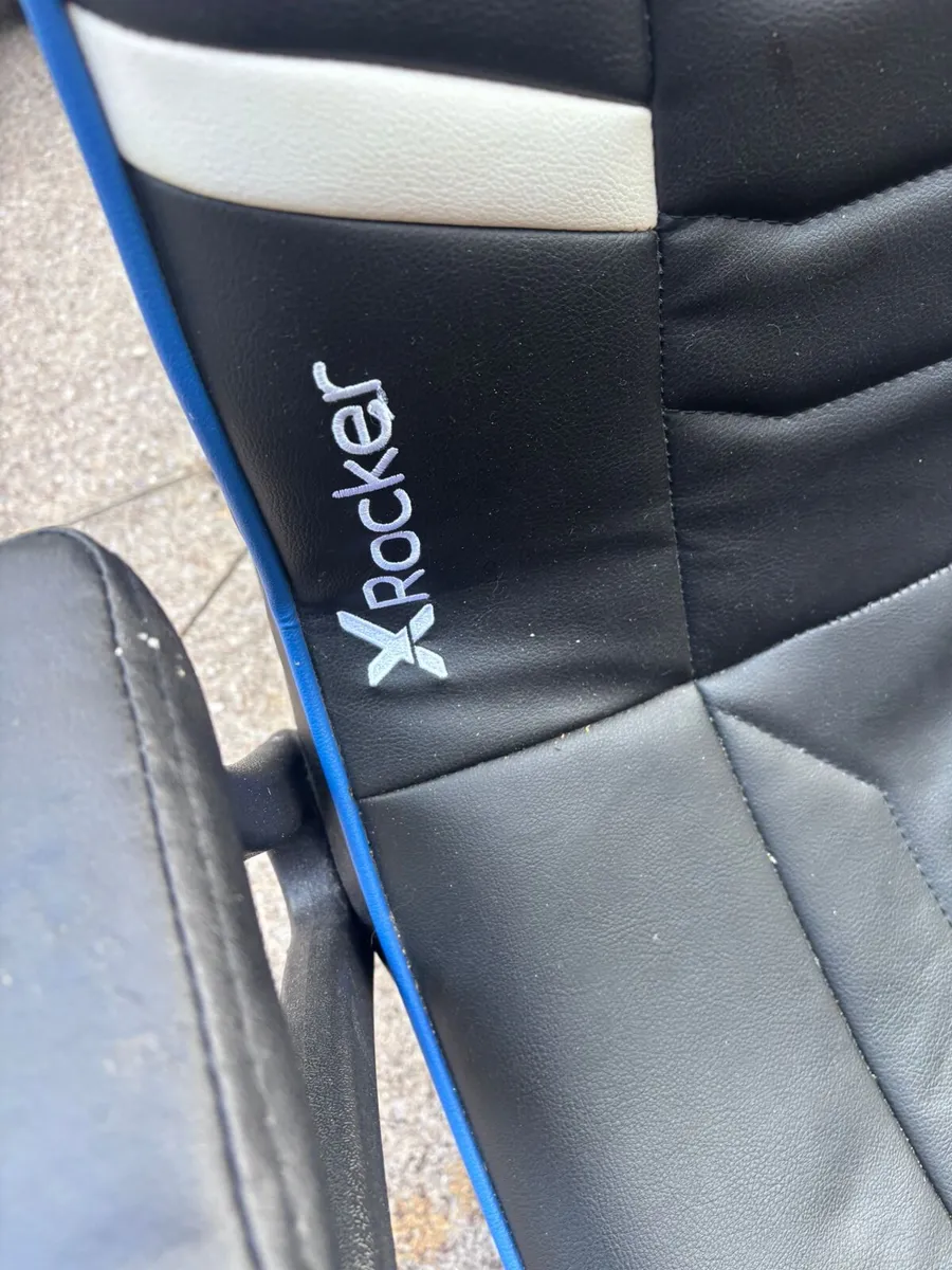 Gaming chair - Image 1