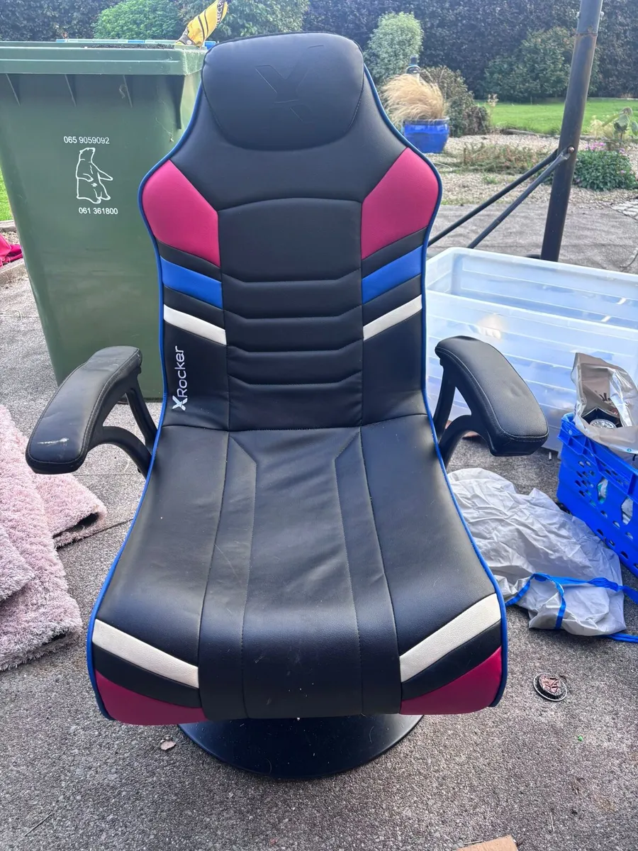 Gaming chair - Image 4