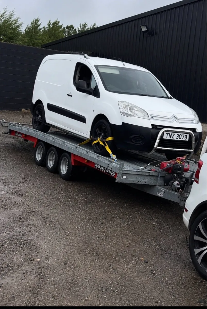 2022 brian james t6 no vat - Image 3