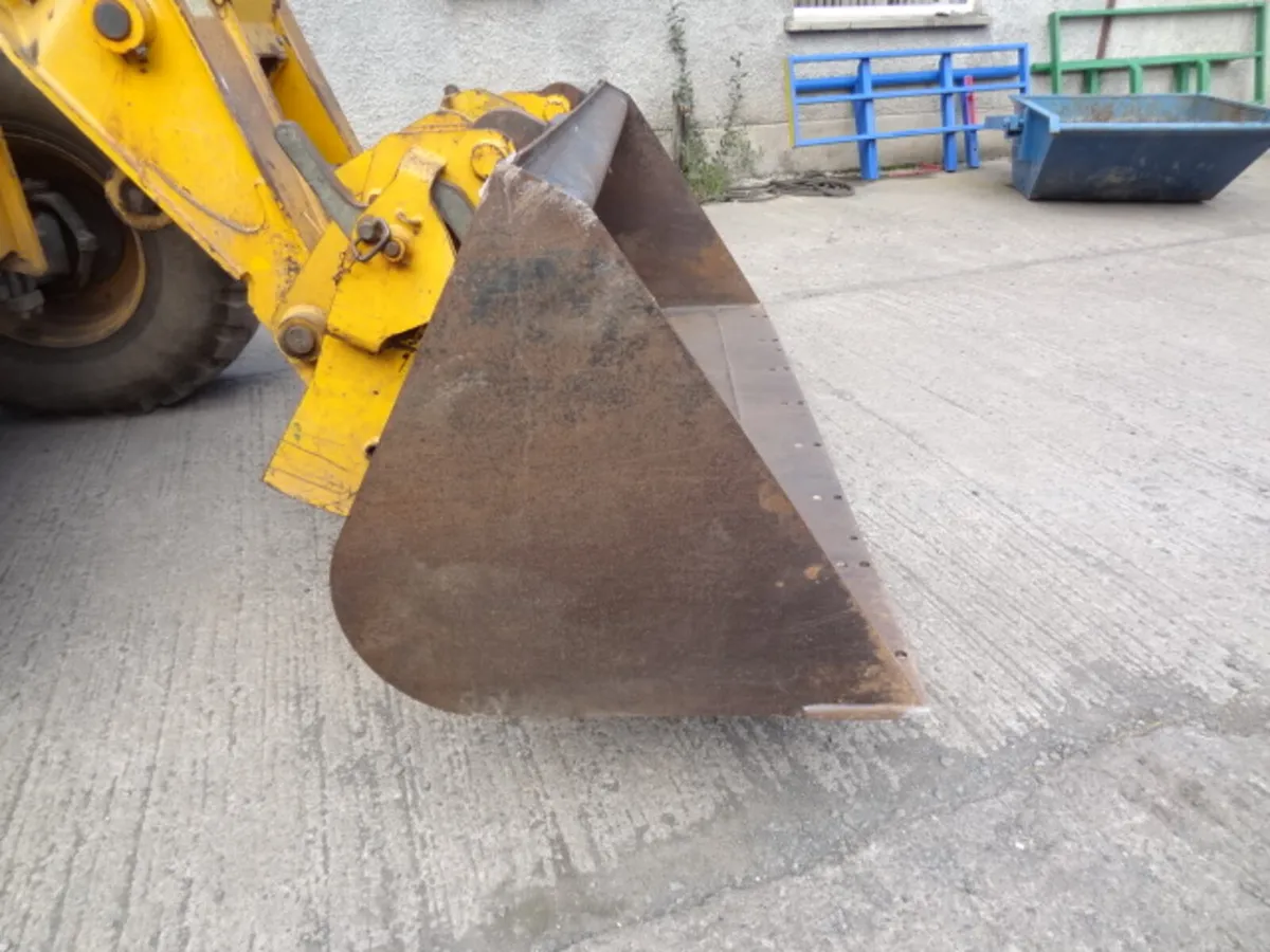 JCB Telehandler / Teleporter Loader Bucket - Image 4