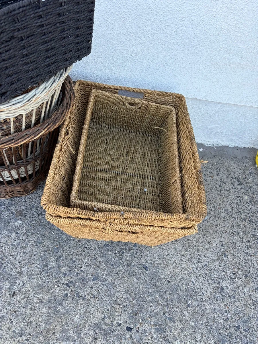 storage baskets / gift baskets €30 all in one - Image 3