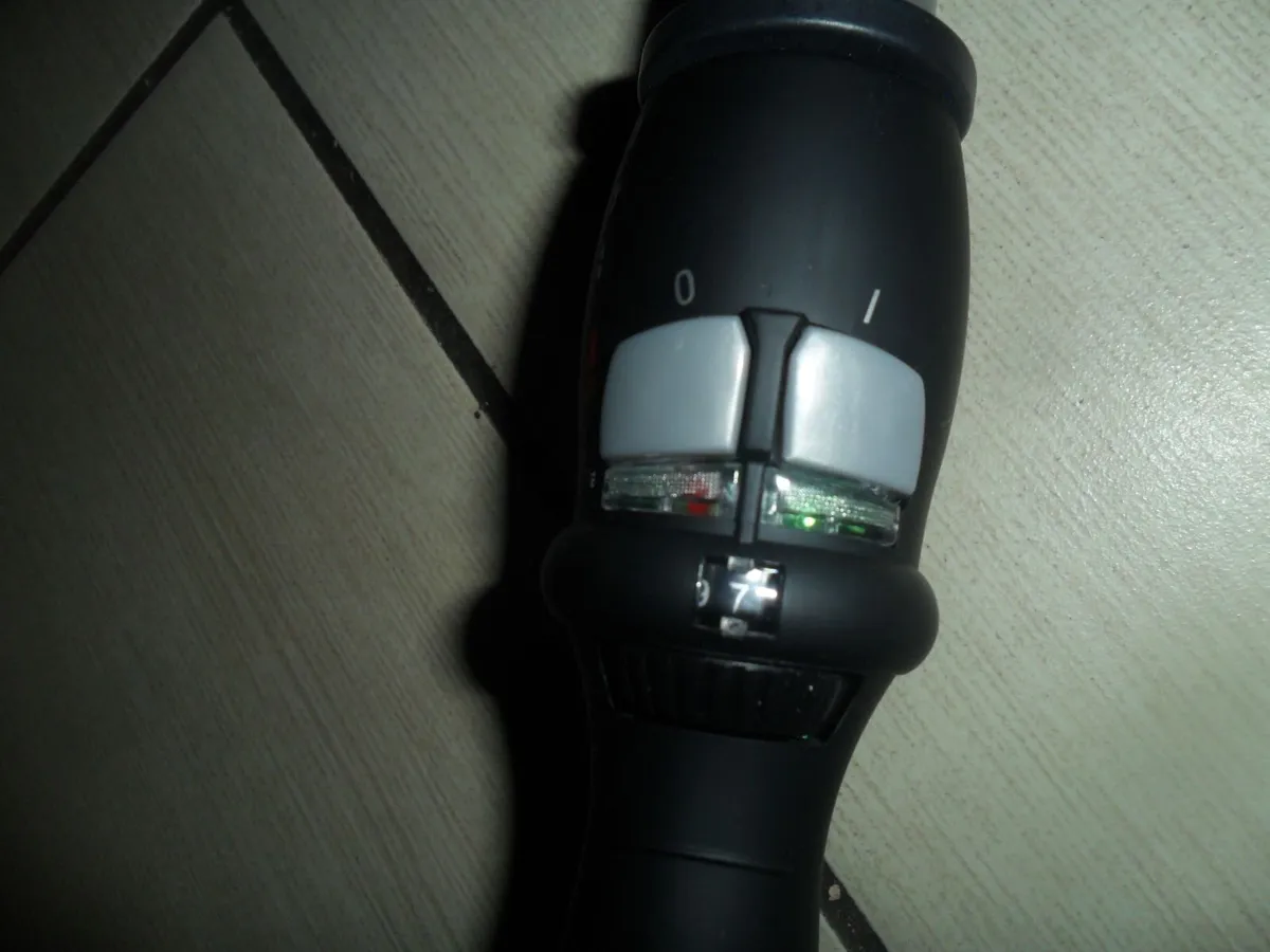 Curling Iron - Image 3