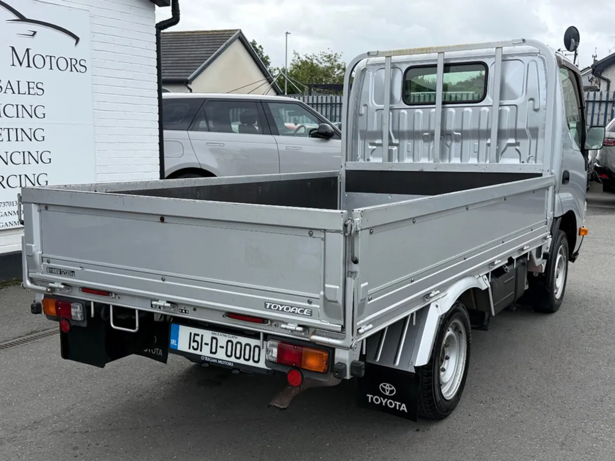 Toyota Dyna DYNA 3.0 D4D 3.5T - Image 4