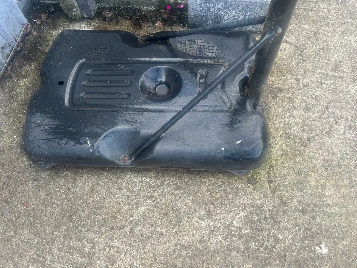 Basketball hoop - Image 3