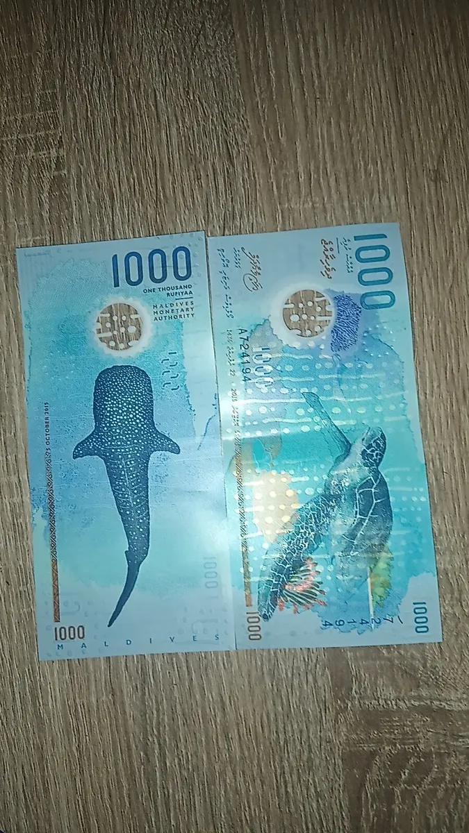 Two 1000 maldives Rufiyaa