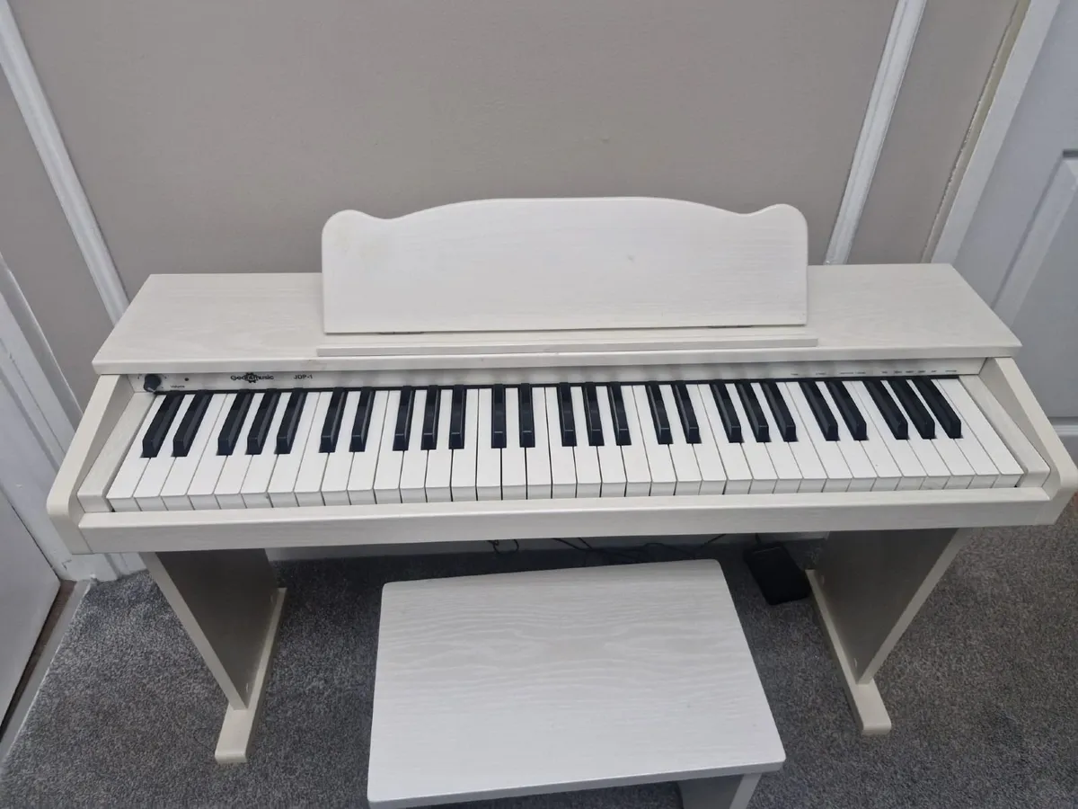 Junior electric piano