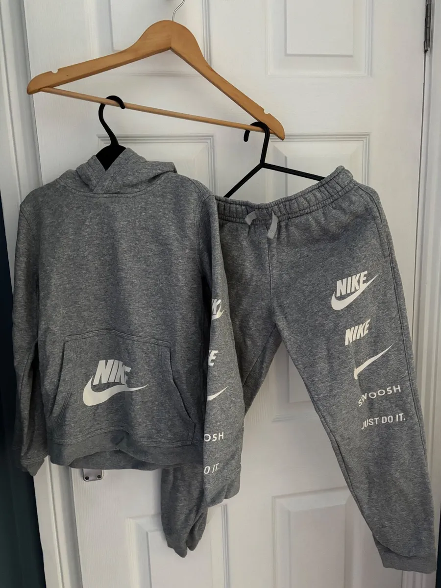 Boys  clothes-bargain bundle - Image 4